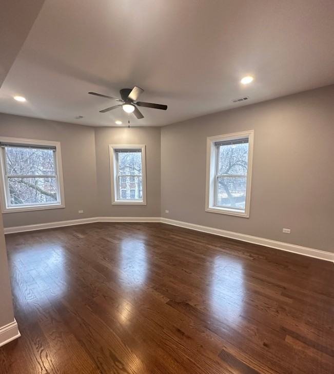 W Lunt Ave & N Sheridan Rd - Photo 5 of 12