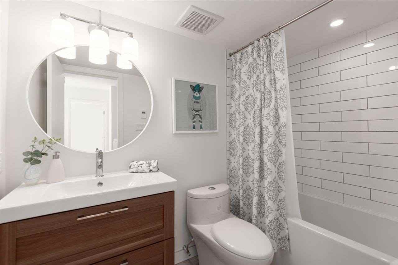 557 E Pender St - Photo 7 of 17