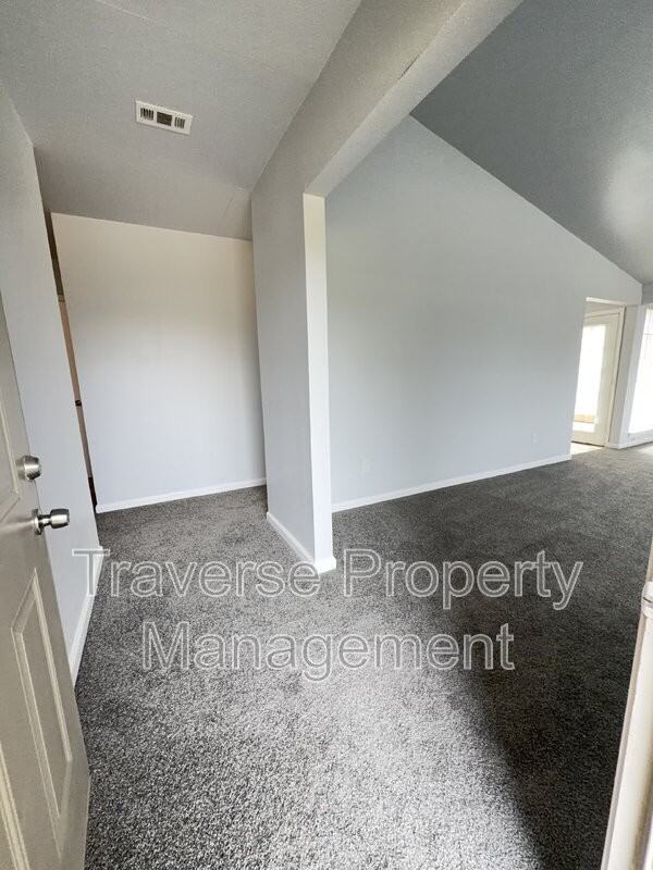 5217 Aberdean Trl - Photo 5 of 29