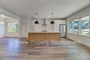 featured image of 213 Myrtle Ave