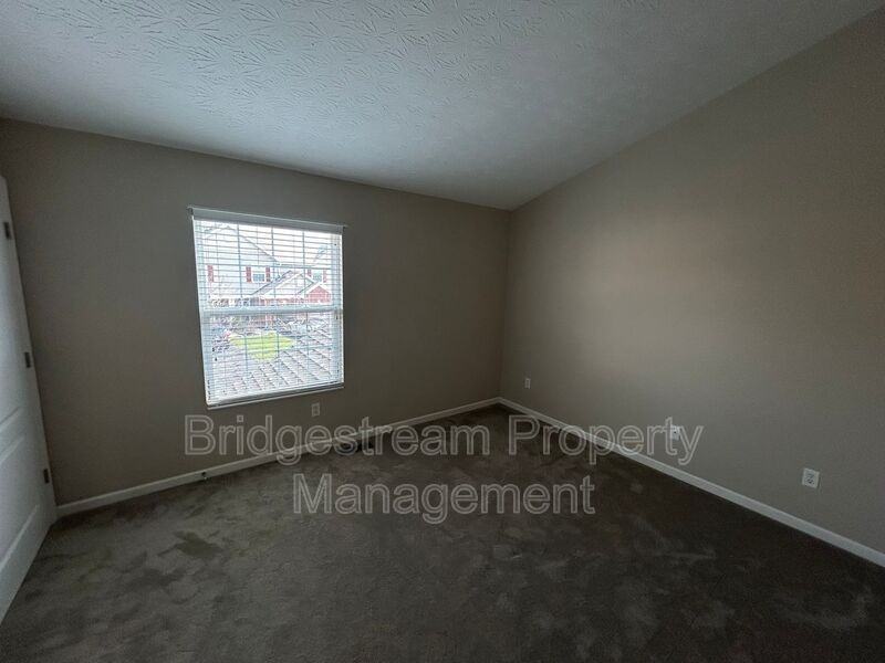 4359 Straight Arrow Rd - Photo 5 of 12