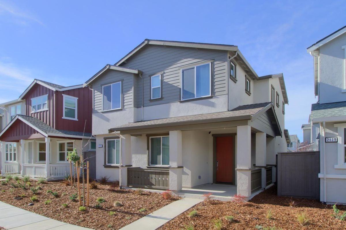 2123 Sieber Dr - Photo 2 of 12