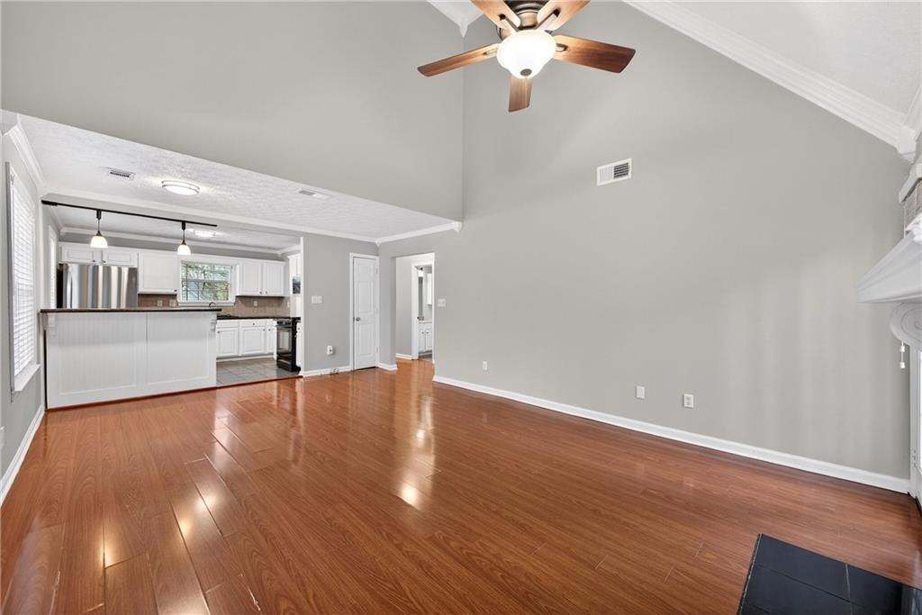 1418 Shiloh Way Nw - Photo 7 of 18