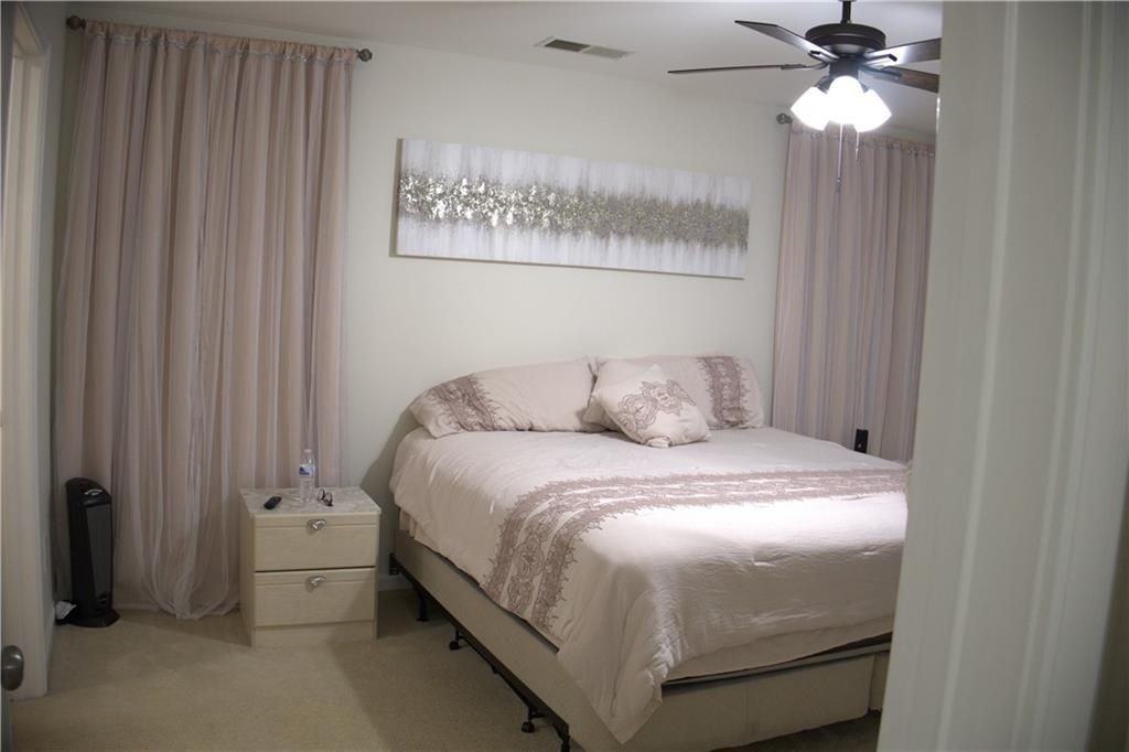 64 Hill Crest Cir - Photo 3 of 10