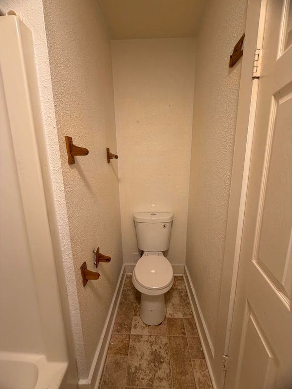 1208 City St ##1 - Photo 5 of 8