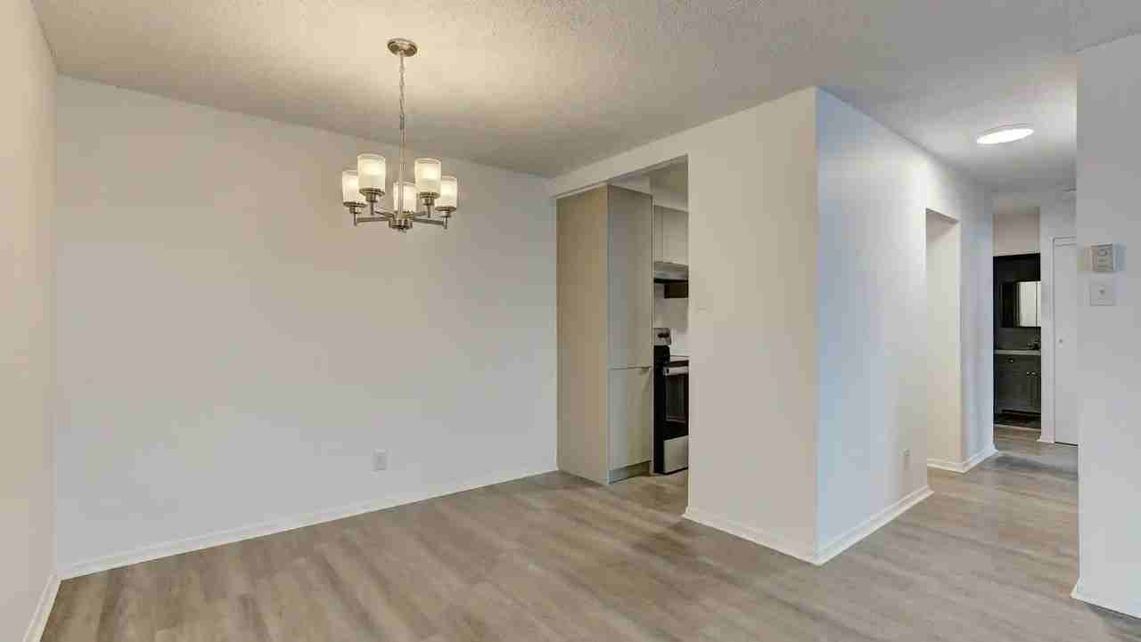 6555 Chemin Kildare - Photo 7 of 16