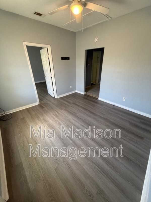 1419 Richards St - Photo 2 of 10