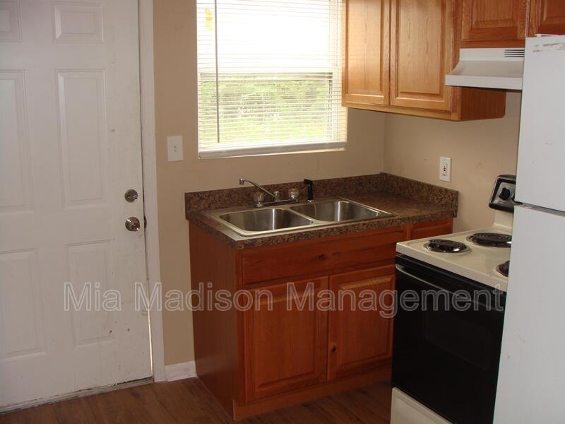 246 Ferrill St - Photo 6 of 9