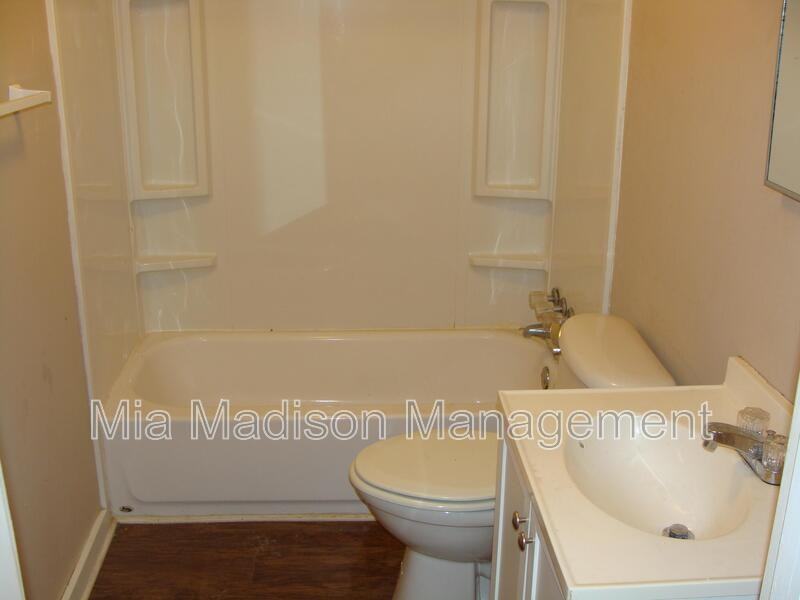 246 Ferrill St - Photo 7 of 9