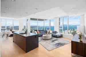 featured image of 1289 Hornby Street #4X01