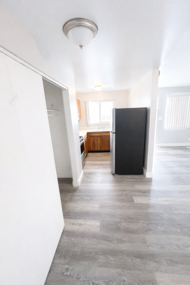 Highland West Apartments - Photo 4 of 5