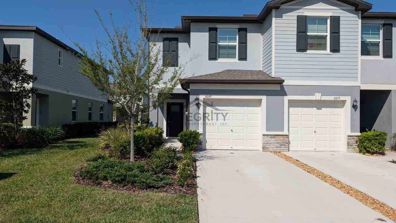 6049 Shiner St - Photo 2 of 49