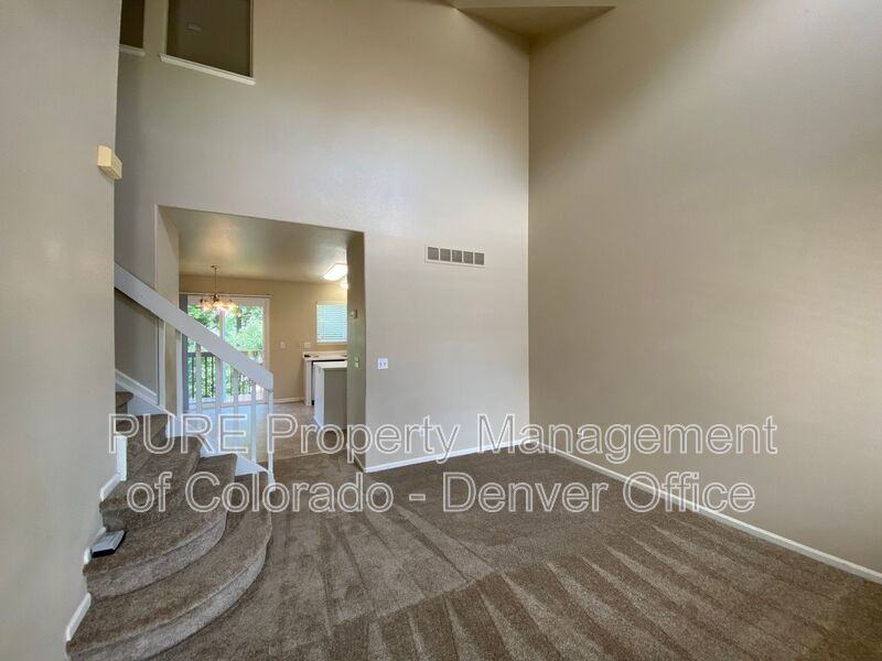 2573 Cove Creek Ct - Photo 3 of 23