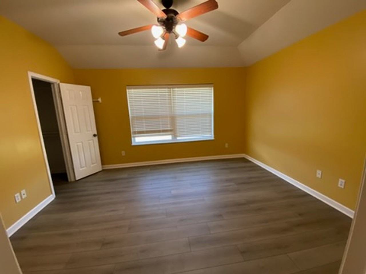 125 Festival Ln - Photo 3 of 11