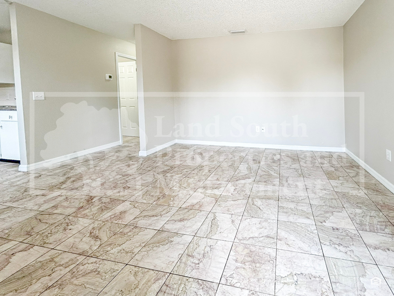 1222 Taylor St #1 - Photo 3 of 13