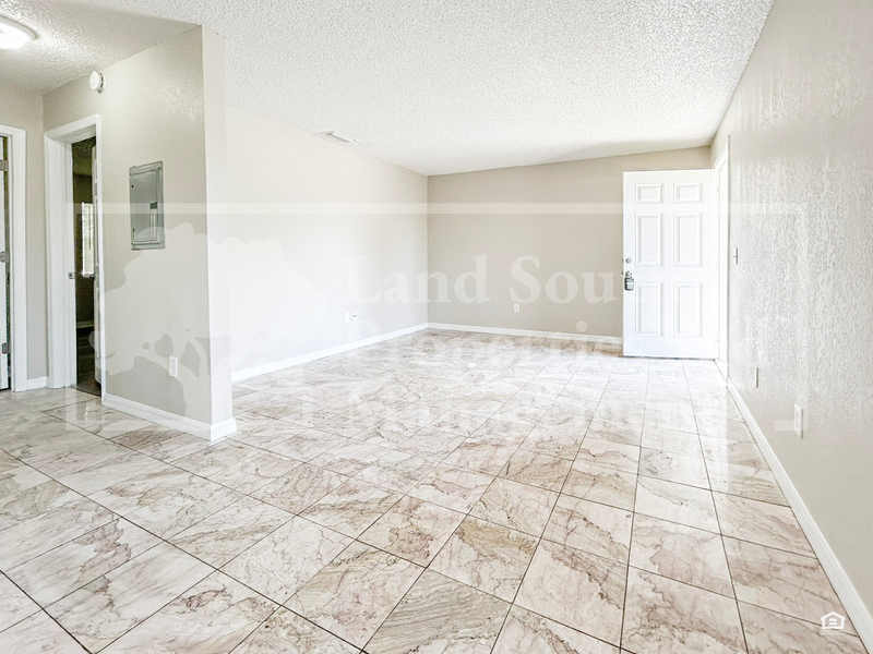 1222 Taylor St #1 - Photo 4 of 13