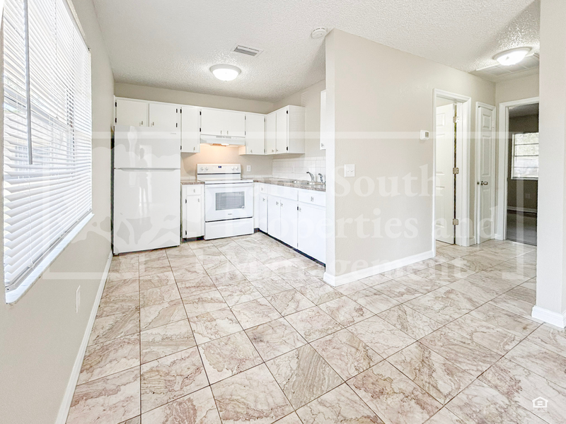 1222 Taylor St #1 - Photo 5 of 13