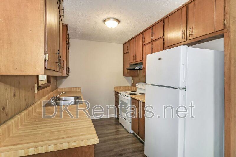 307 Hamilton Glenn - Photo 6 of 15