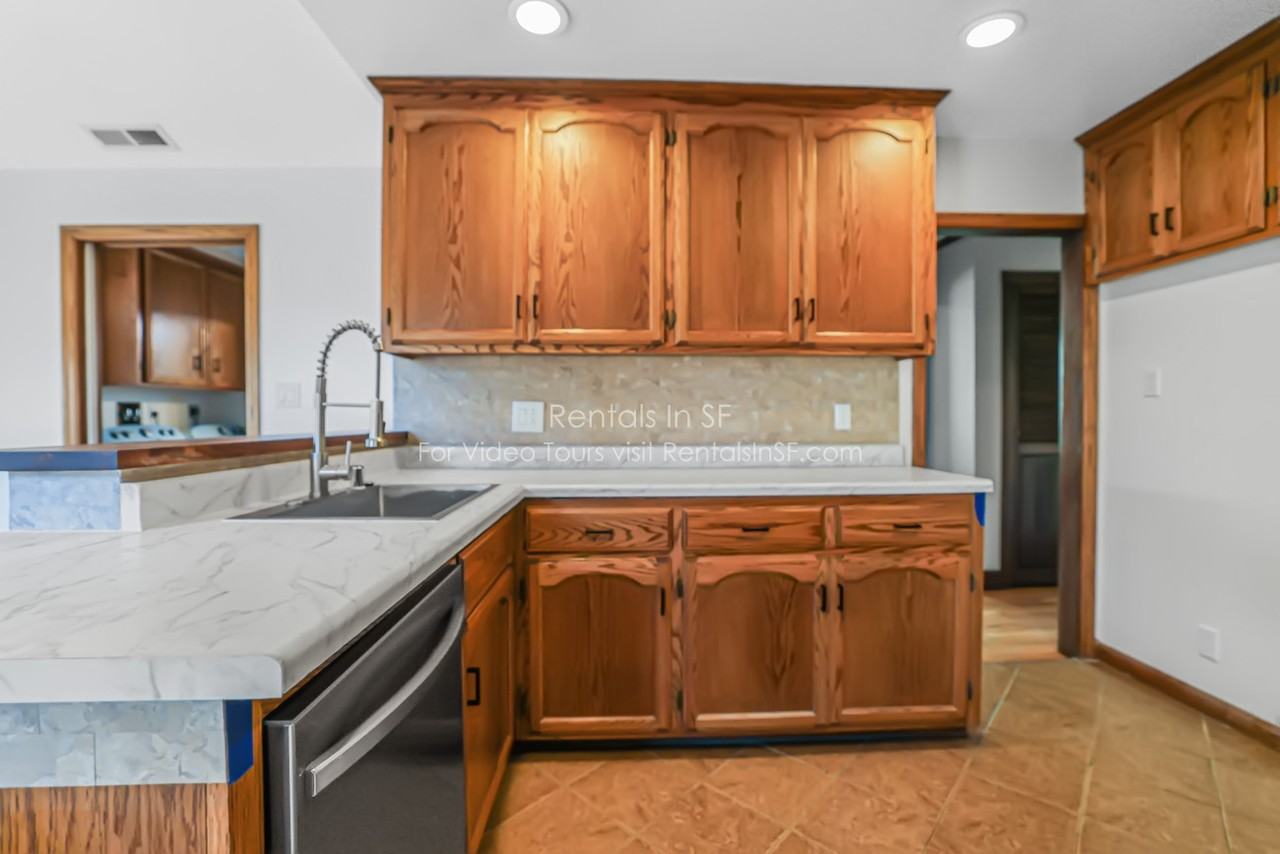 115 Mulberry Ave - Photo 6 of 24