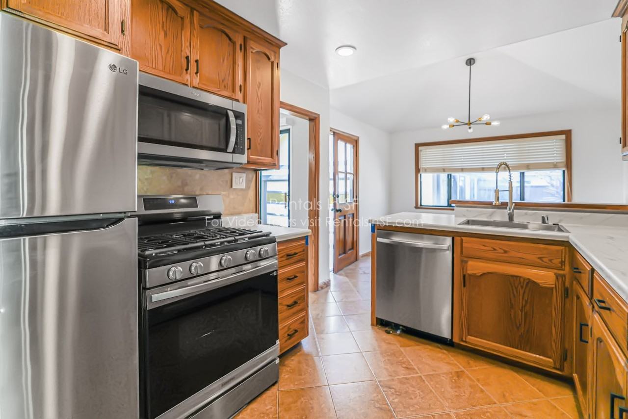 115 Mulberry Ave - Photo 7 of 24