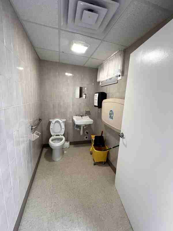 826 Main St - Photo 5 of 9