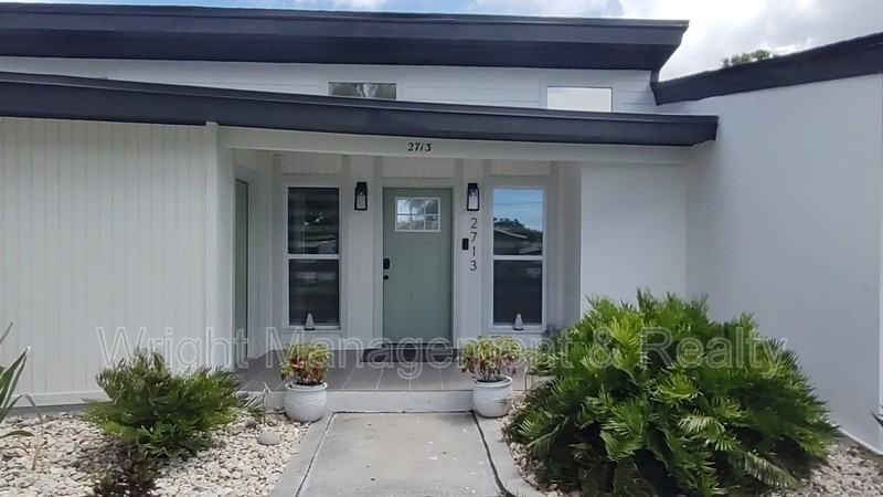 2713 Renatta Dr - Photo 2 of 18