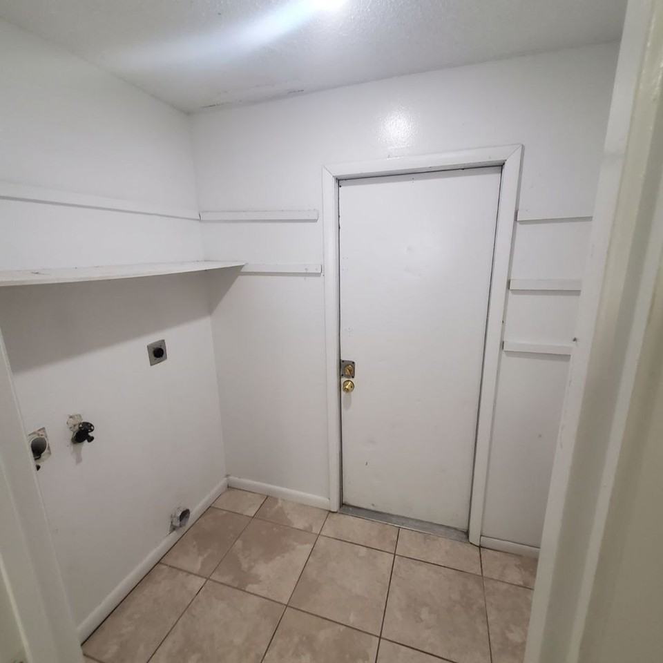 1504 Peavy Ct - Photo 7 of 7