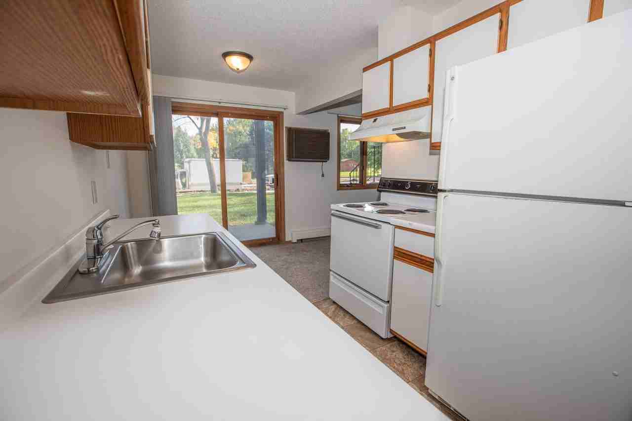 1940 Roosevelt Dr - Photo 2 of 8