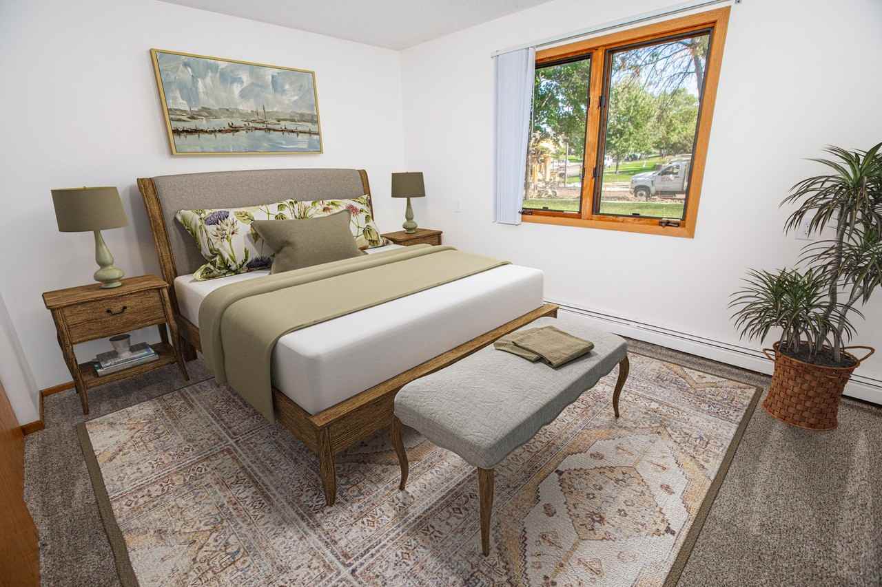 1940 Roosevelt Dr - Photo 7 of 8