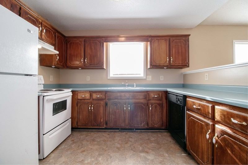 1945 Timberline Cir - Photo 4 of 16