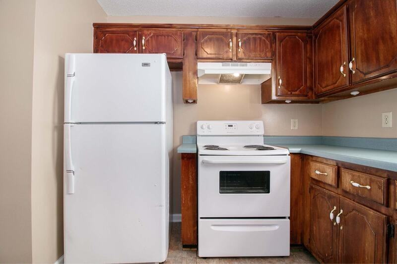 1945 Timberline Cir - Photo 5 of 16