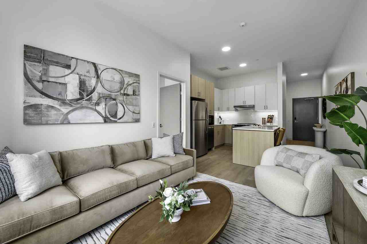 111 Point - Photo 5 of 28