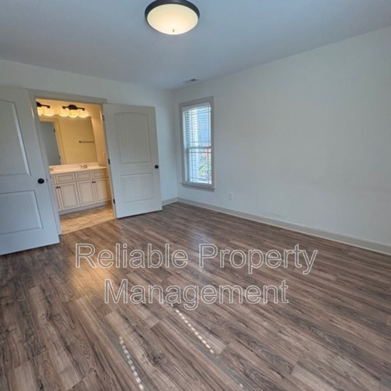 90 Young Rd - Photo 4 of 15