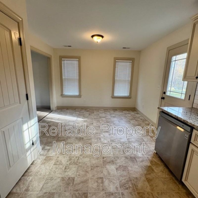 90 Young Rd - Photo 6 of 15