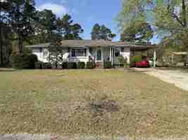 featured image of 123 Lanier Ave