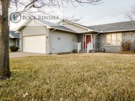 featured image of 14 Des Moines Ave