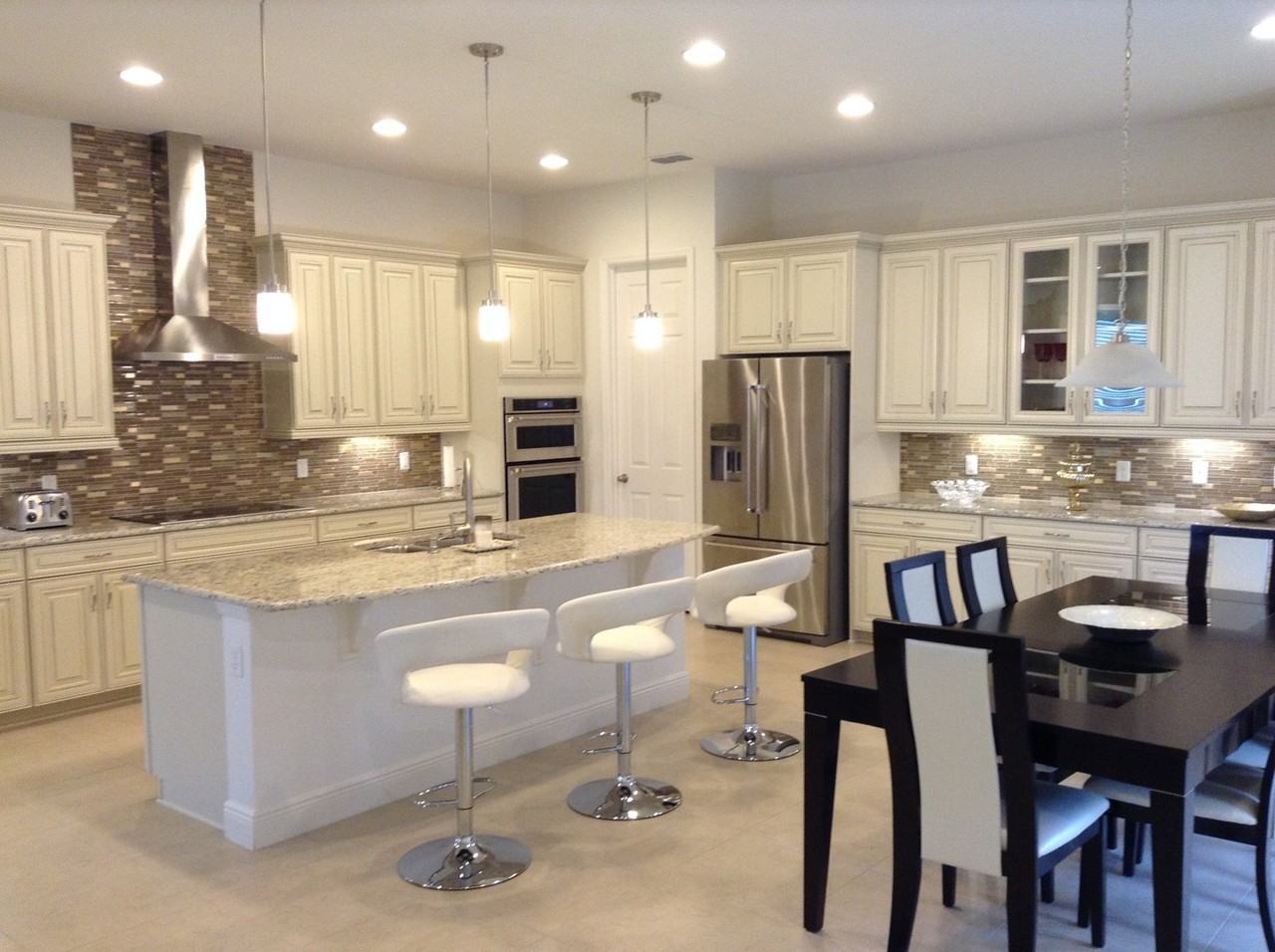 9240 Woodcrane Dr - Photo 3 of 15