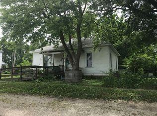 1001 Pine St - Photo 2 of 3