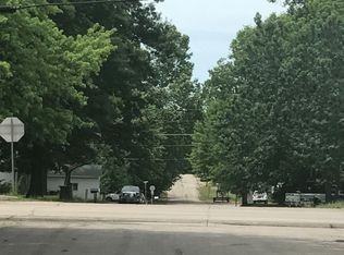 1001 Pine St - Photo 3 of 3