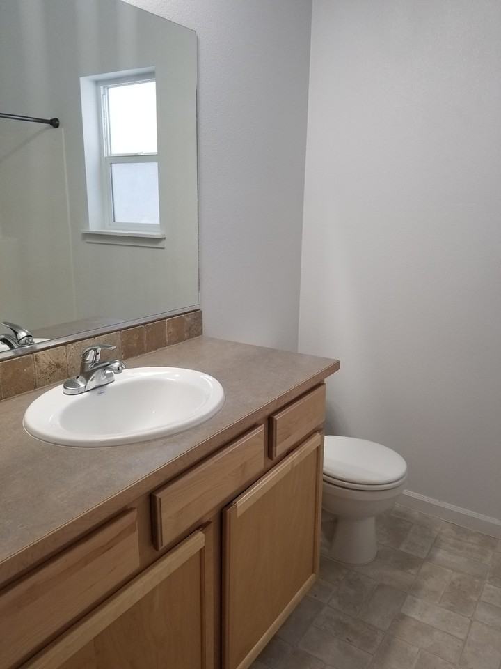 8410 W Campus Dr - Photo 4 of 12