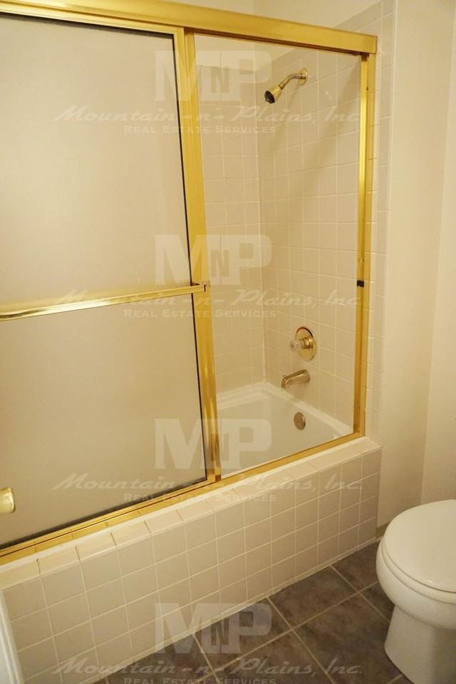 4545 Wheaton Dr Unit E260 - Photo 7 of 12