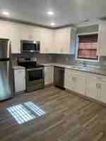 featured image of 416 N Broadway St