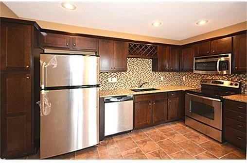 12321 Nw Hunter Dr - Photo 2 of 9