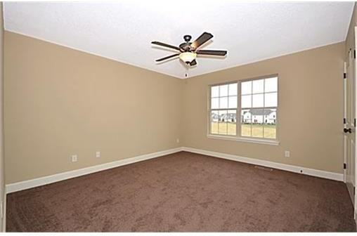 12321 Nw Hunter Dr - Photo 5 of 9