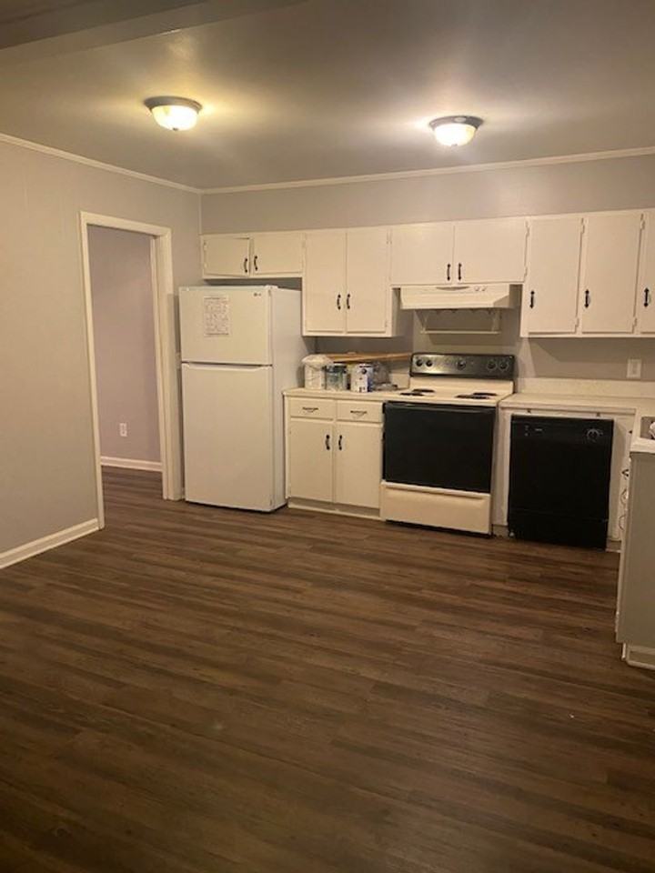 734 12th St Nw - Photo 5 of 13