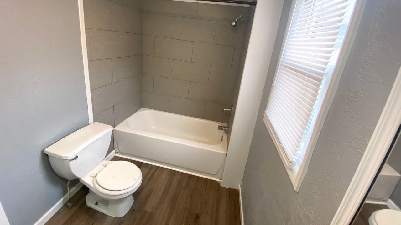 3912 N Atlantic Ave - Photo 7 of 10