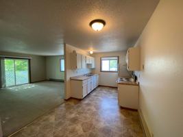 featured image of 2505 Country Club Pkwy