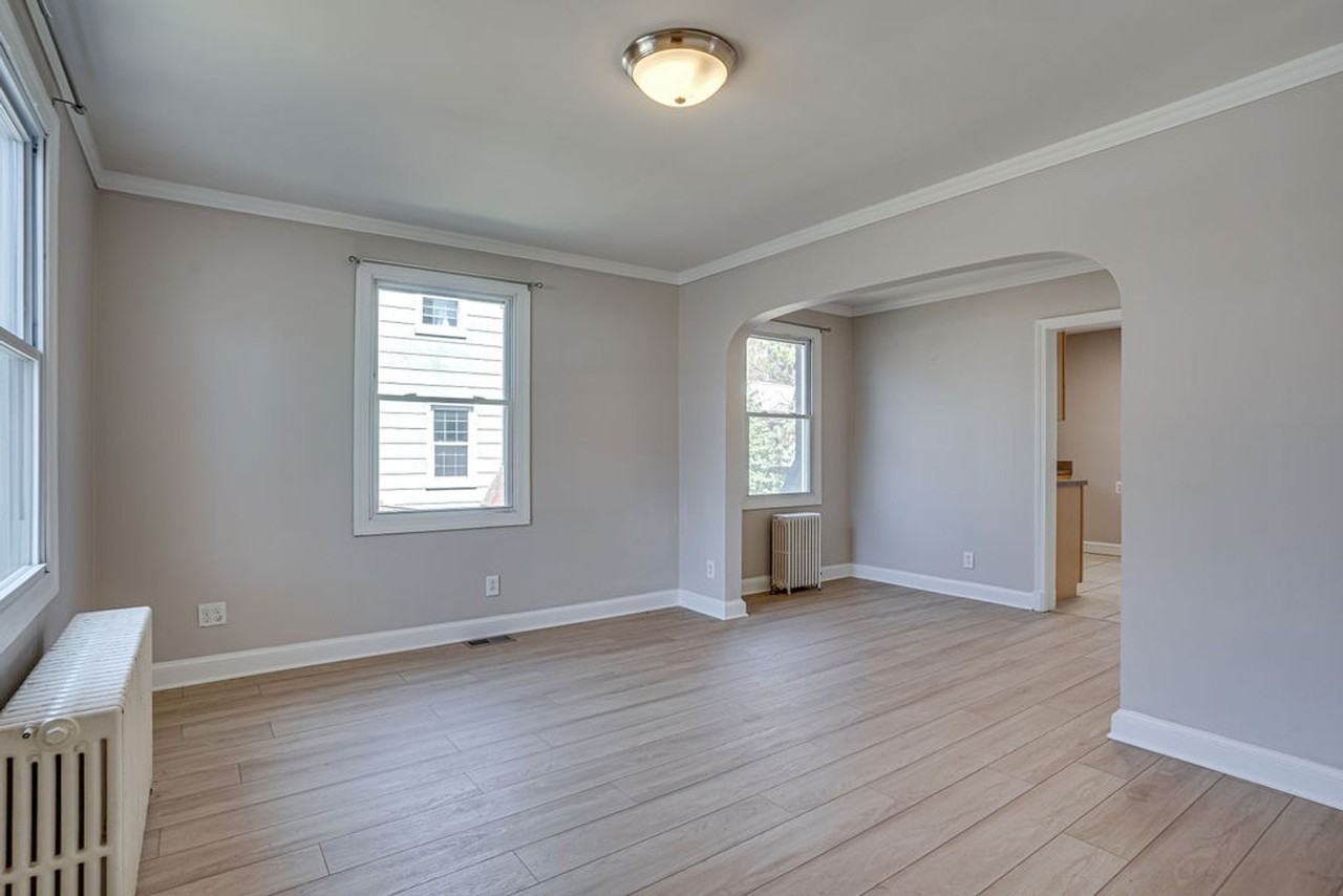 859 N Abingdon St - Photo 2 of 35