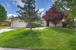 featured image of 1746 Barney Ave