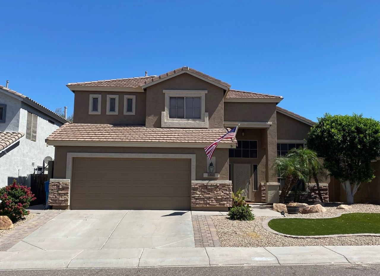 1842 W Brookwood Ct - Photo 2 of 23